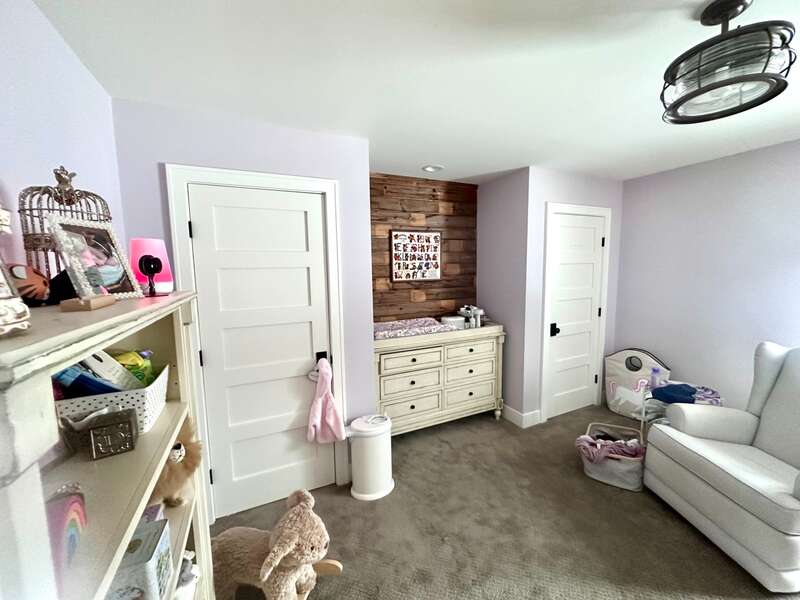 Interior walls and enamel trim work by SIMCO Paint